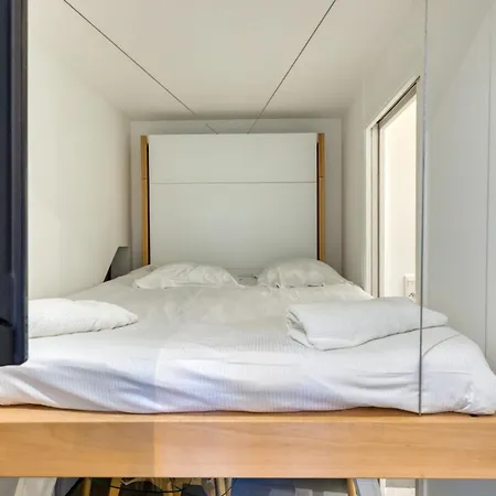 Apartment Cyril Studio Near De